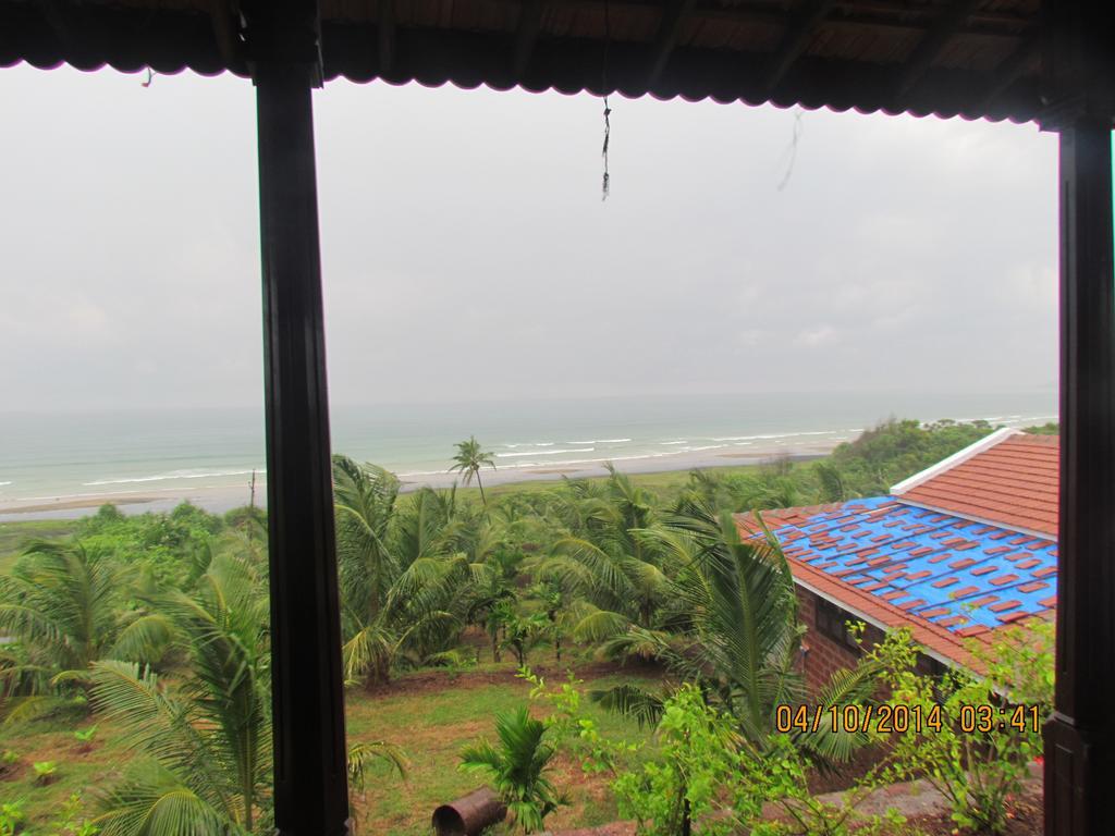 Beachfront Villas Ganpatipule Oda fotoğraf
